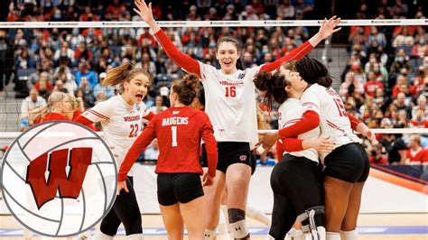 wisconsin girls volleyball team leaked|Wisconsin police investigating leaked images of。